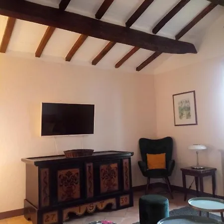 Feriehus Le Querciolaie Monte Cavallo - Entire House *